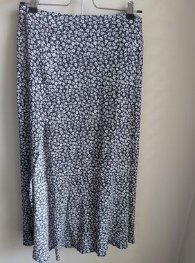 Floral Midi Skirt With Slit 14 Inch Waist